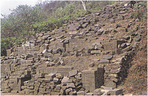 Megalitikum pada nomor batu zaman bangunan batu besar ditunjukkan pada Bangunan batu